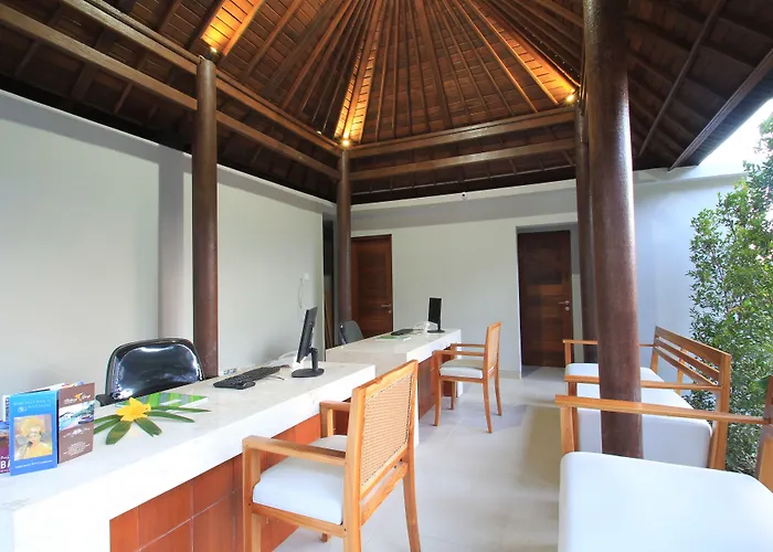 Hotel Bakung And 3*